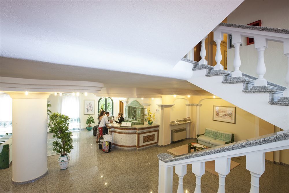 Residence Marina Palace Orosei Eksteriør bilde